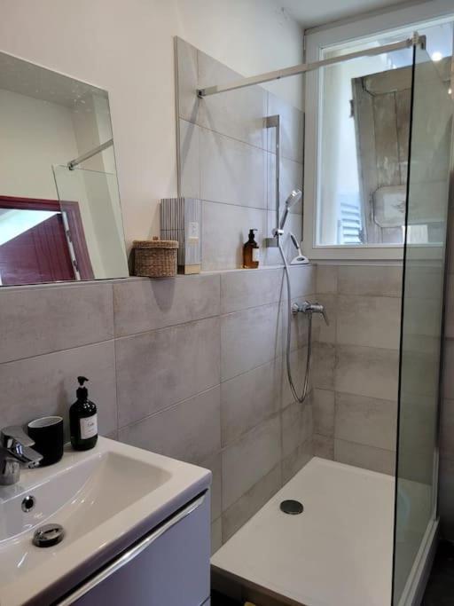 Le Zen - Appartement Avec Terrasse แวร์ตู ภายนอก รูปภาพ